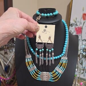 Turquoise and Silver Beaded Necklace Set with Earrings